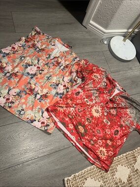Set of 2 Floral Sleeveless Blouse Duo - Coral & Red tee with buttons size XL